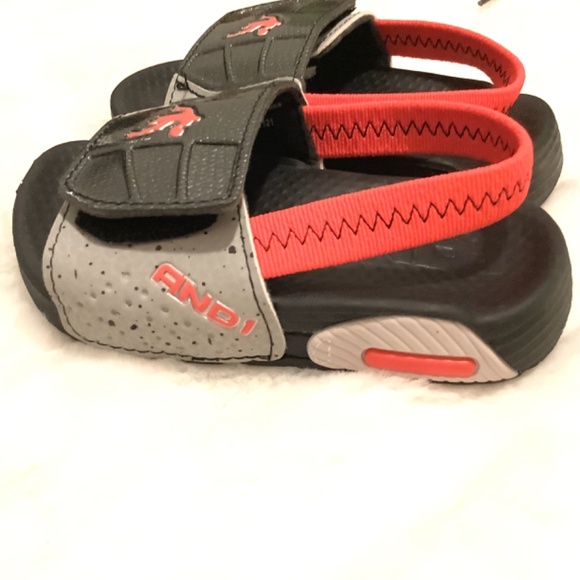 Baby Flip-Flop Sandals (Size 5-6) - Picture 5 of 14